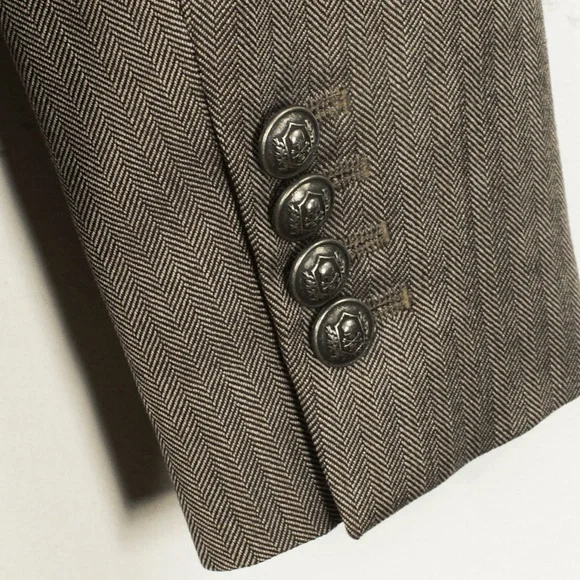 Classic Women's Brown Blazer - Picture 4 of 6